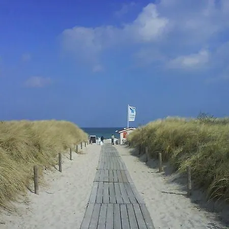 Warnemuende L Apartment *